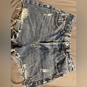 Jean shorts      size:0      brand:wild fable